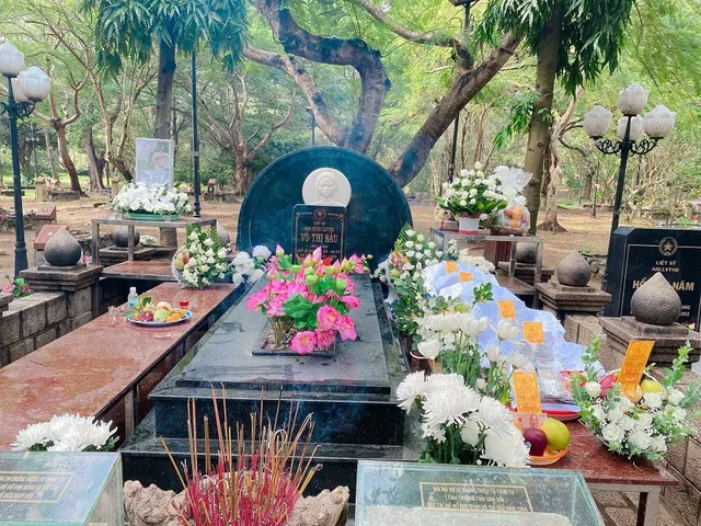 luu-ngay-kinh-nghiem-di-mo-co-sau-con-dao-chi-tiet-nhat-1656303812