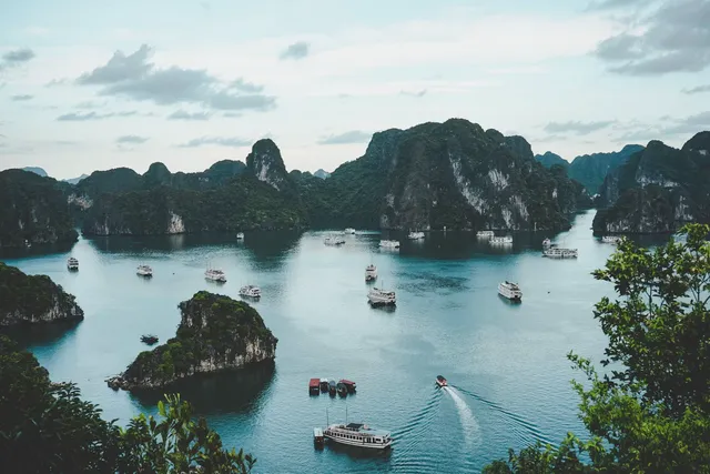 12 địa điểm du lịch ở miền Bắc nổi tiếng cho chuyến đi tự túc