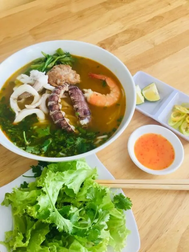 20 quán ăn sáng Đà Nẵng ngon nổi tiếng