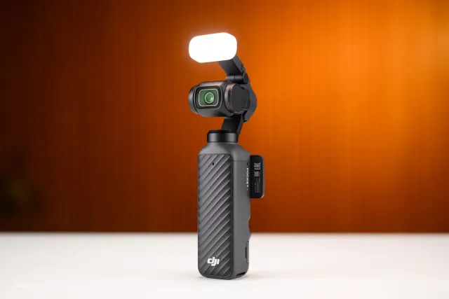 DJI Pocket 4: Cảm biến mới, zoom lossless và pin ấn tượng