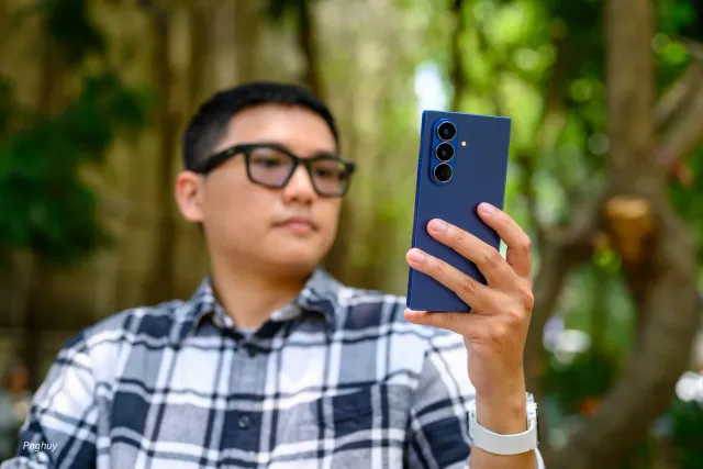 Review Samsung Z Fold7: Bền bỉ, mỏng nhẹ sau 9 tháng
