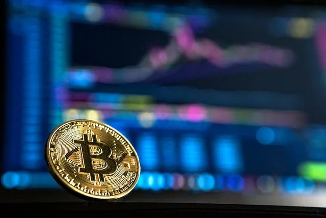 Bitcoin lao dốc 2026: Bài học từ cú sập của vàng kỹ thuật số