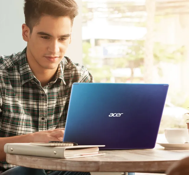 2 mẫu máy tính mỏng nhẹ giá rẻ không thể bỏ qua