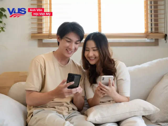 App%20hoc%20tieng%20anh%20giao%20tiep