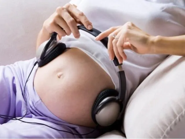 Dạy con thông minh  sớm từ trong bụng mẹ