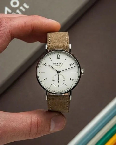 Đồng hồ vintage là gì? Cách chọn phụ kiện hợp phong cách