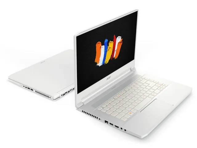 Laptop đồ họa giá rẻ cấu hình mạnh mẽ