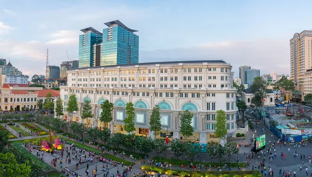 Nganh-hang-cao-cap-Viet-Nam-2026-Tieu-dung-cao-cap-LUXUO-7