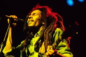 marley100-give-thanks-and-praises