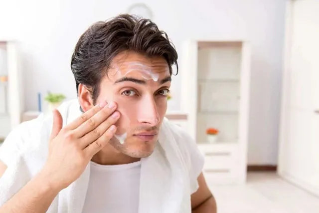 cham-soc-da-mua-mua-skincare-mua-mua-am-duong-da-lam-sach-chong-nang-chu-trinh-skincare-bao-ve-da-luxuo-10