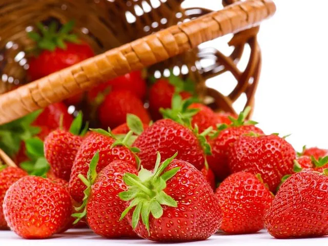 Các loại trái cây tốt cho bà bầu trong giai đoạn đầu và giữa của thai nhi