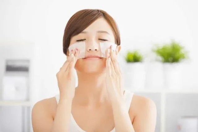 10 sản phẩm giấy thấm dầu dành cho làn da dầu nhờn hiệu quả nhất hiện nay