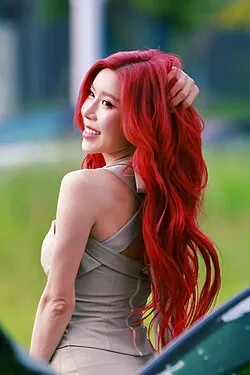 Hành trình âm nhạc và sự nghiệp của ca sĩ Trang Pháp