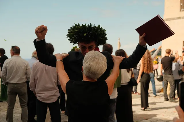 Hệ thống giáo dục mầm non song ngữ đem đến lợi ích gì cho trẻ?