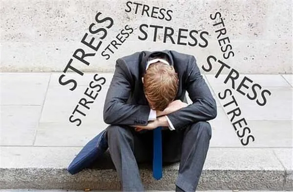 du-hoc-sinh-vien-stress