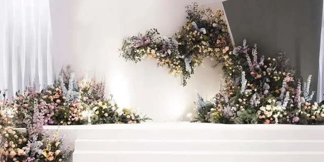 Bảng giá trang trí tiệc cưới trọn gói và cách dự trù chi phí