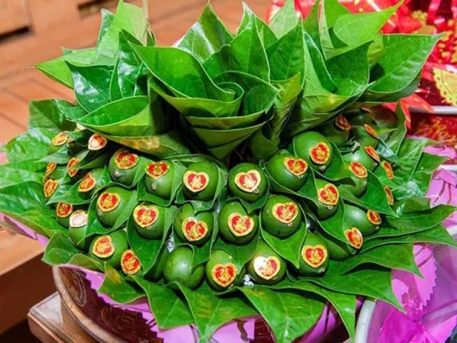 Mâm quả đám hỏi gồm những gì? Cách chọn 4,6,8 tráp