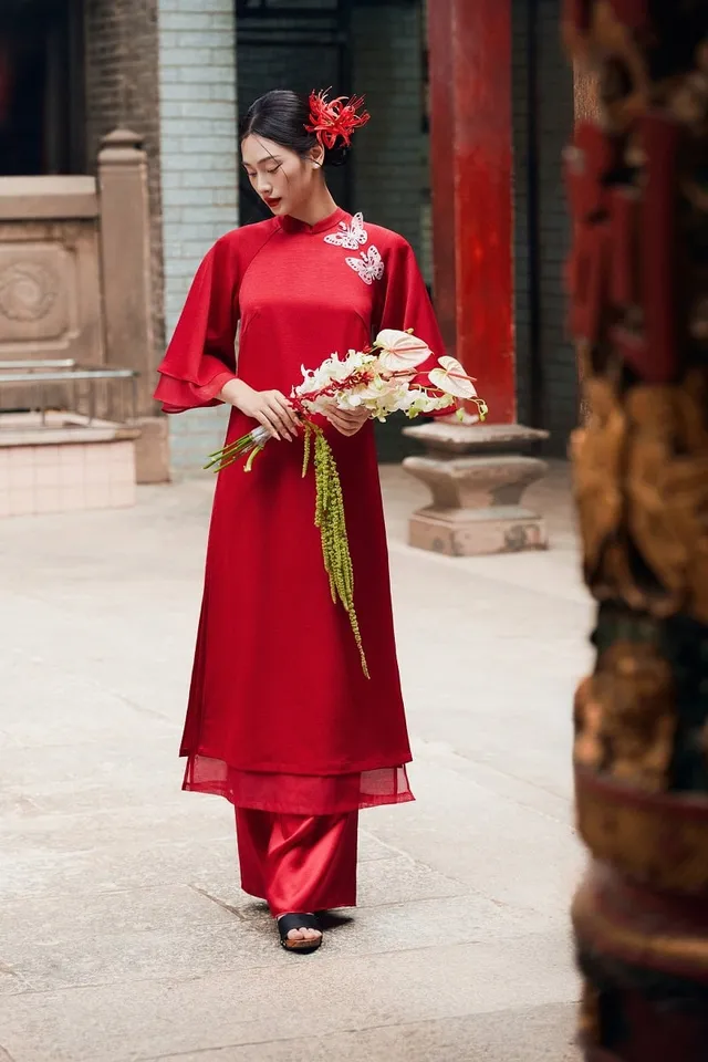 Bộ sưu tập áo dài Tết 2025: gợi ý mặc đẹp đón xuân