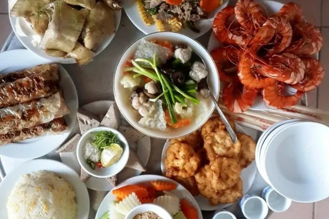 Mâm cơm cúng rằm tháng 7: Gợi ý món ngon đúng lễ nghi