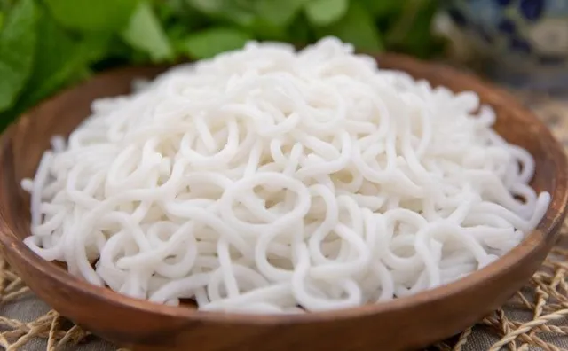 3 cách nấu bún bò Huế tại nhà ngon, dễ thành công