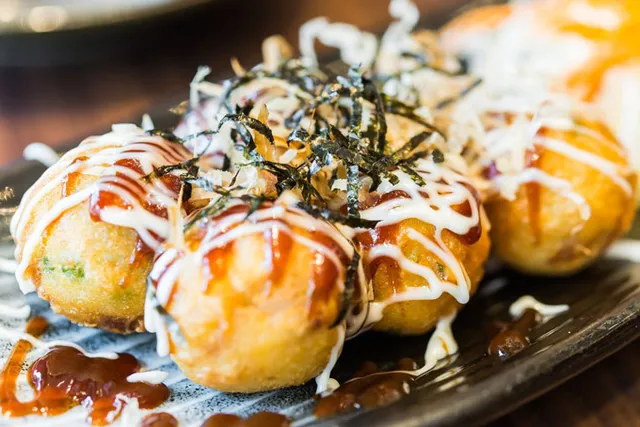 Cách làm bánh bạch tuộc Takoyaki ngon chuẩn vị Nhật