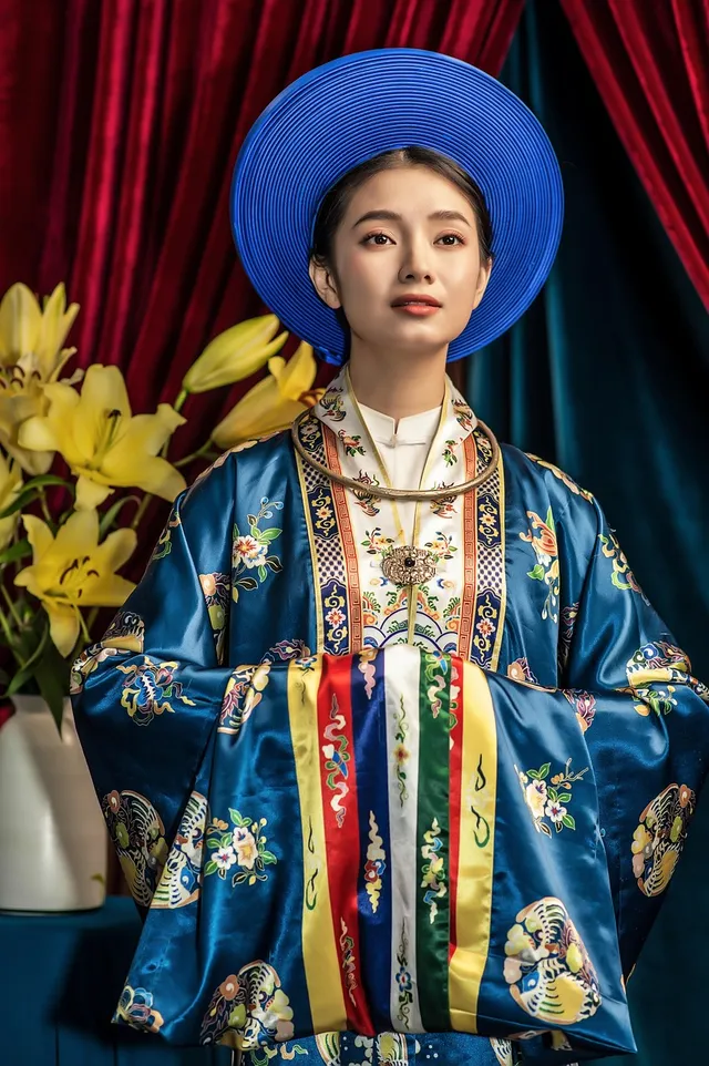 Áo Nhật Bình là gì? Nguồn gốc và ý nghĩa cổ phục Việt