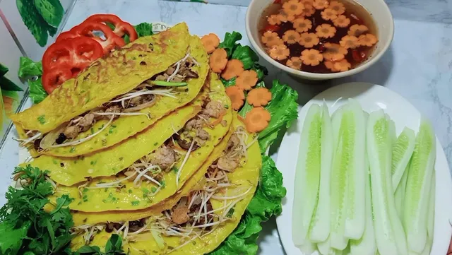 Cách làm bánh xèo miền Bắc giòn rụm, chuẩn vị tại nhà