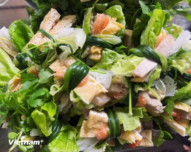 Cuốn hành Thủy Nguyên: món ăn dân dã tinh tế của Hải Phòng