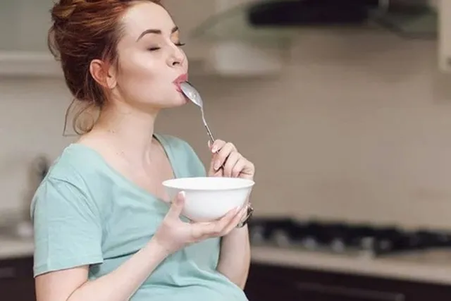 Cách nấu cháo cá chép cho bà bầu bổ dưỡng, không tanh