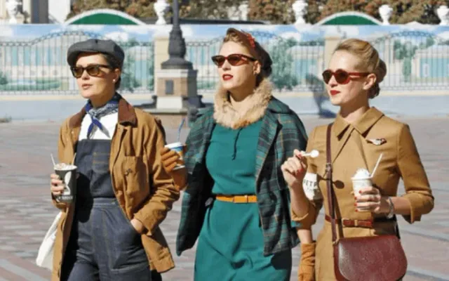 Phong cách Vintage là gì? Đặc điểm và cách phối đồ đẹp