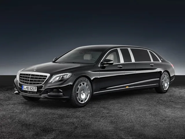 Maybach S600 – xe hơi đời mới siêu sang
