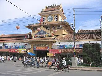 Khám phá Chợ Lớn: Nét văn hóa và ẩm thực Sài Gòn độc đáo 2026