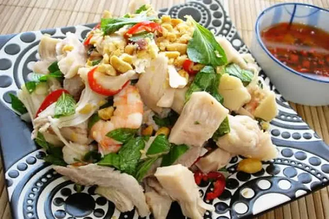 Cách làm nộm mít non miền Trung giòn ngon tại nhà