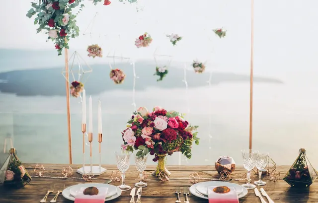 Kinh nghiệm chọn sảnh tiệc cưới đẹp phù hợp ngân sách