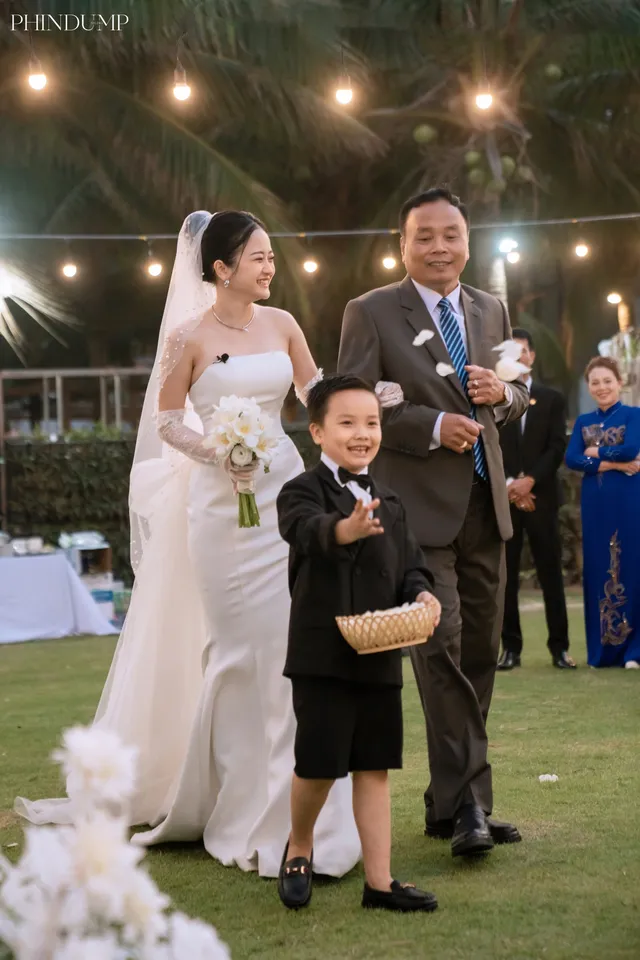 Chi phí tổ chức tiệc cưới trọn gói tại TP.HCM: Cách tính ngân sách hợp lý cho cô dâu chú rể