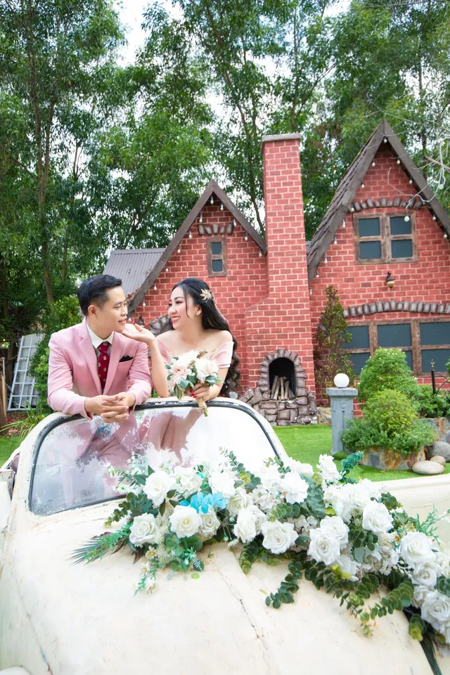 Kinh nghiệm chụp ảnh cưới tự tin cho người béo, da tối, nụ cười ngại