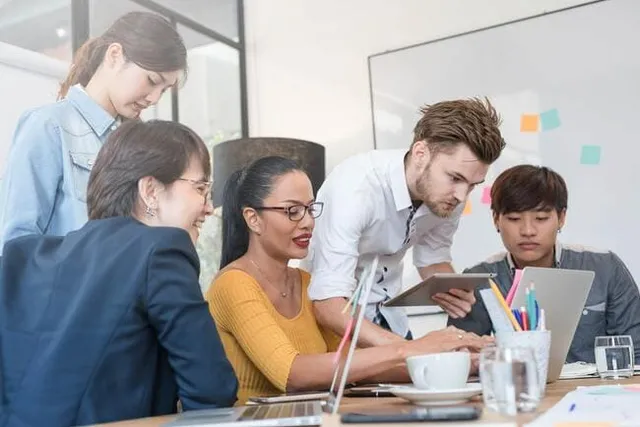 Chiến lược đào tạo nhân sự thúc đẩy ứng dụng công nghệ mới
