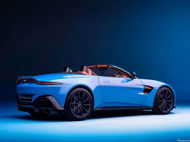 Khám phá siêu xe mui trần - Aston Martin Vantage Roadster