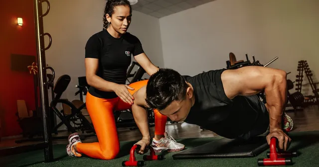 6 bài tập giảm cân hiệu quả tại nhà cho người văn phòng