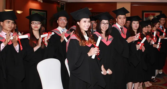 Du học Cử nhân quốc tế tiết kiệm thông qua hình thức nào?