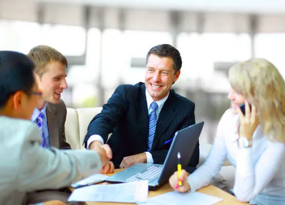 Các kỹ năng giao tiếp với khách hàng hiệu quả nhất mà người kinh doanh cần biết