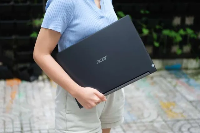 3 lý do bạn nên chọn máy tính mỏng nhẹ pin lâu