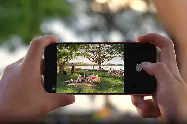 HUAWEI Pura 90 Pro Max: Camera tele 200MP và AI gợi ý tạo dáng định hình xu hướng 2026