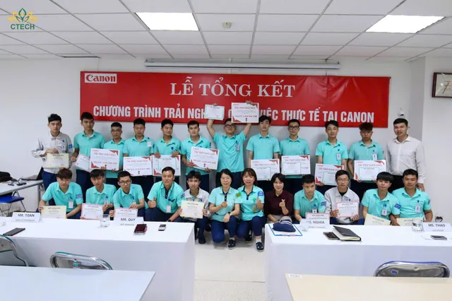 Sinh viên cơ điện tử CTECH thực tập Canon: Học gì từ thực tế