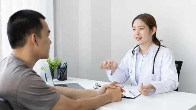 Khám sức khỏe theo Thông tư 32 gồm những gì? Hướng dẫn chi tiết