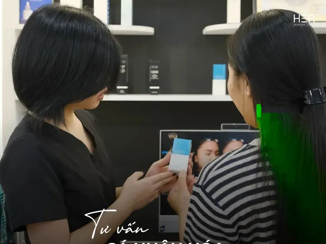 Phục hồi da tổn thương do treatment và nhiễm corticoid