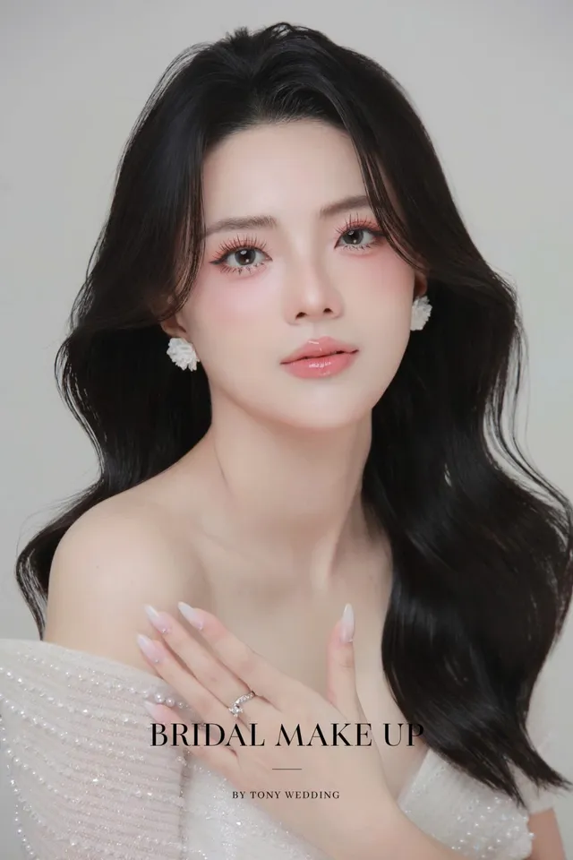 Xu hướng makeup cưới 2025: bí quyết dâu rạng rỡ