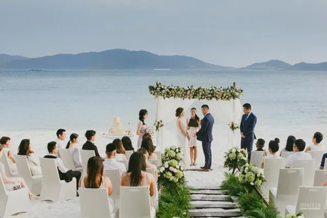 Tiệc cưới và sự kiện ngoài trời: Cách chọn không gian phù hợp