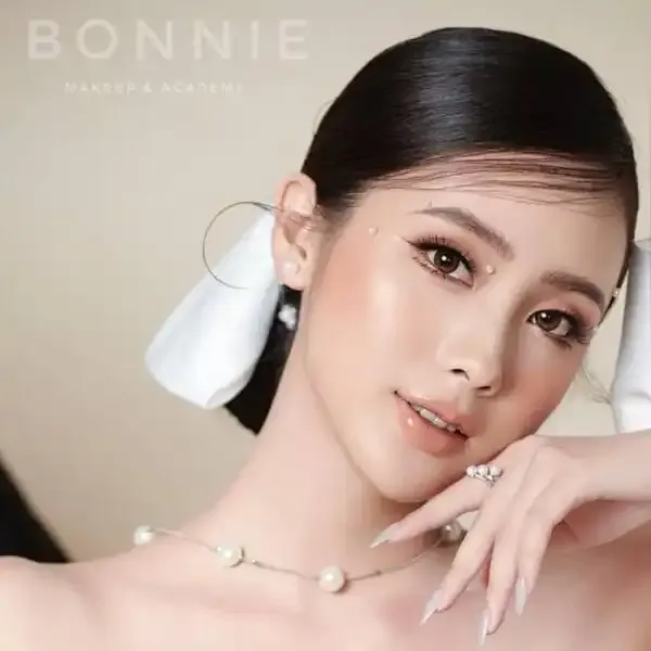 Cập nhật xu hướng trang điểm cô dâu tự nhiên nổi bật 2026