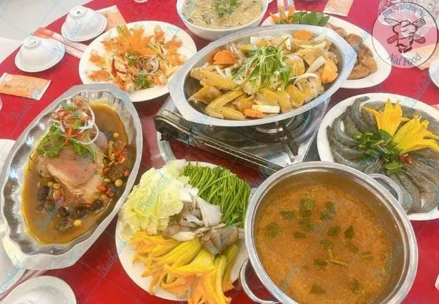 Gợi ý thực đơn tiệc cưới 2 triệu đồng ngon, tiết kiệm